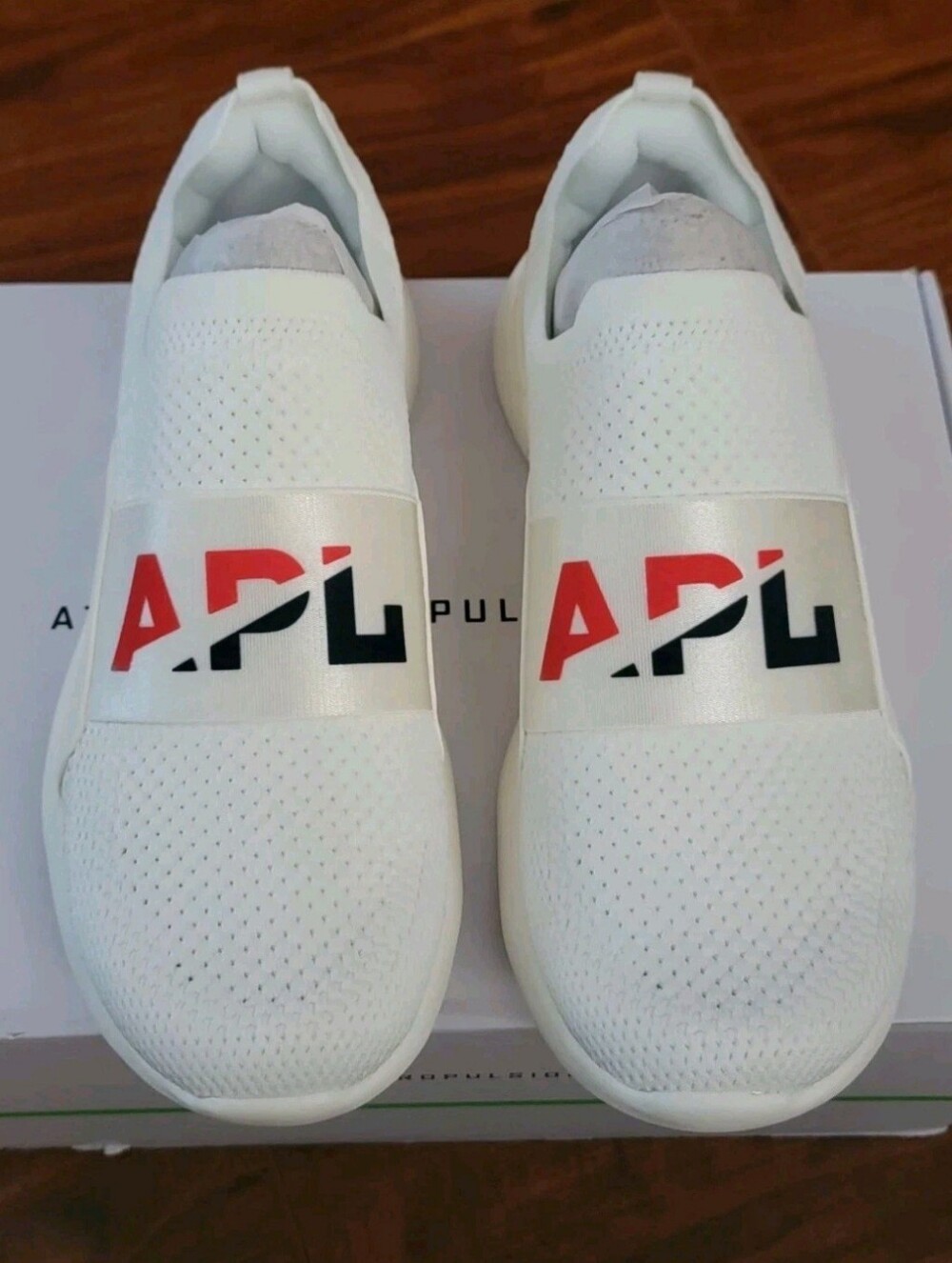 APL TechLoom Bliss Shoes, Ivory/Red/Navy, Women's Size 7, embossed elastic strap